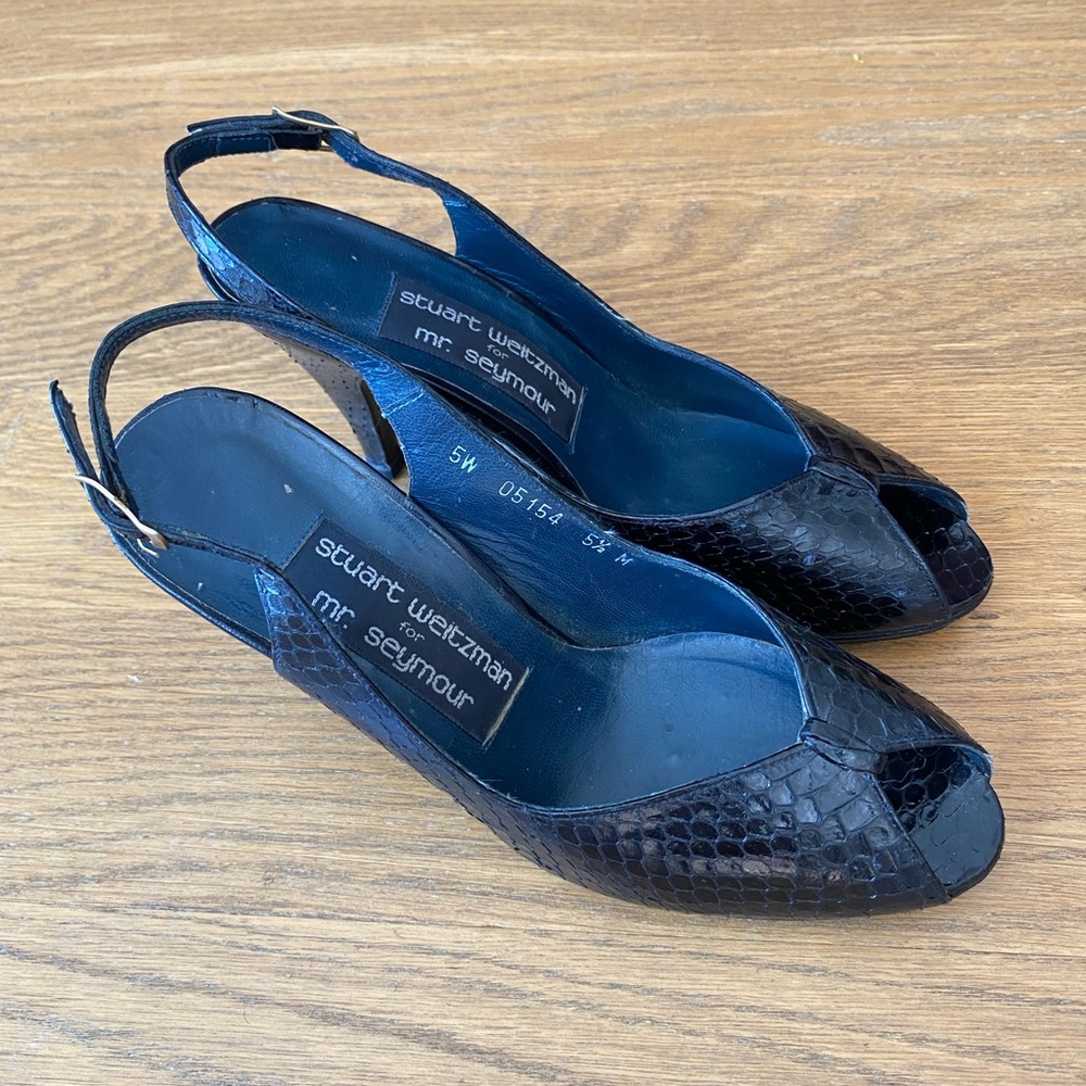 Vintage Stuart Weitzman’s heel sandals